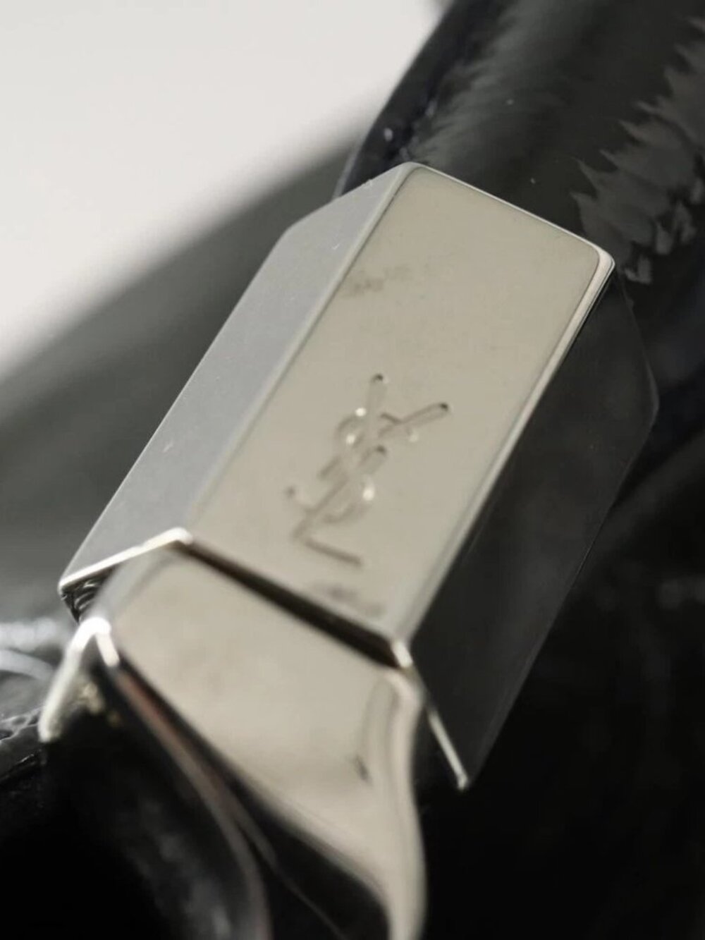 SAINT LAURENT Shoulder Bag Enamel Khaki Silver Auth - Picture 7 of 16